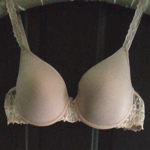 Chantelle Bra